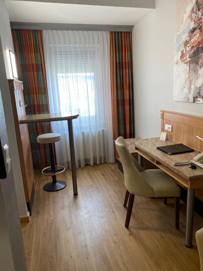 Gaestehaus Kral エルランゲン エクステリア 写真